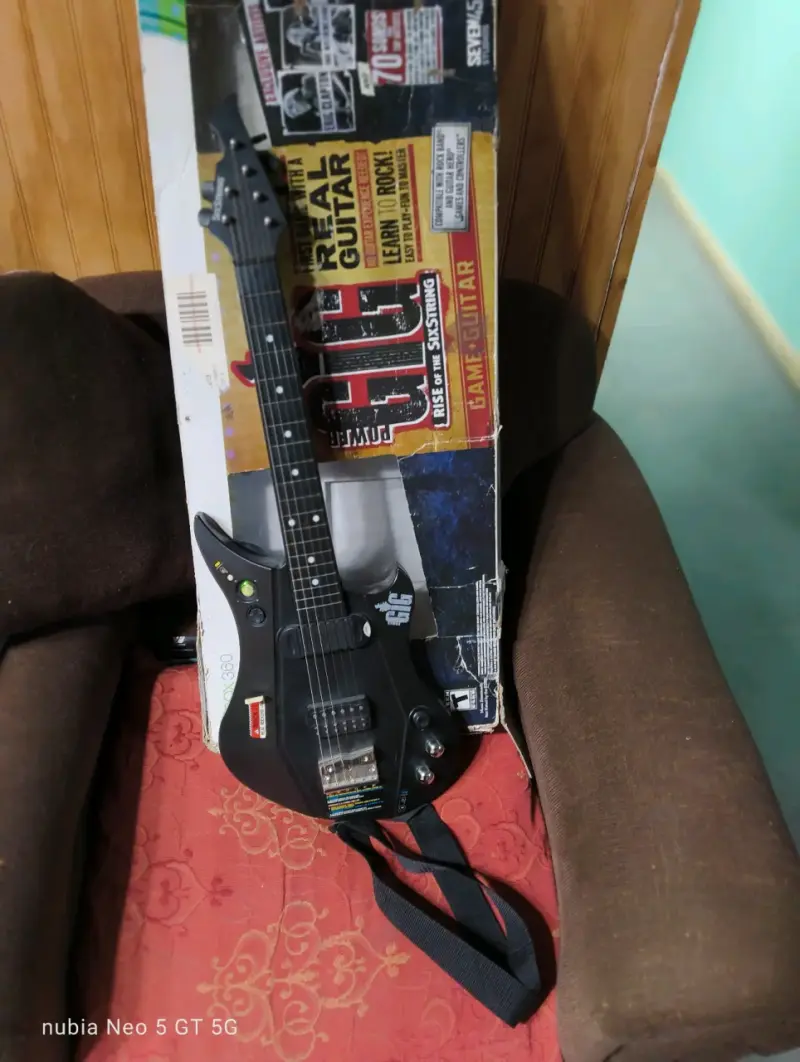 Guitarra de Juego Power Gig para Xbox 360 - 1