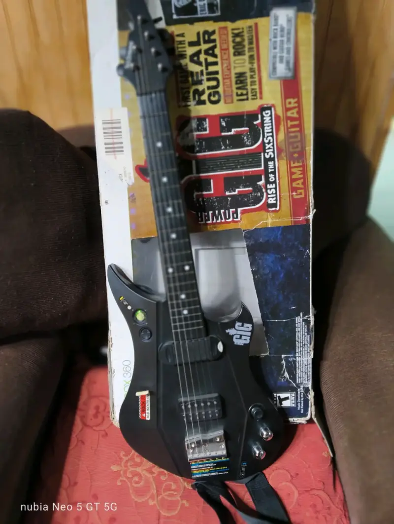 Guitarra de Juego Power Gig para Xbox 360 - 2