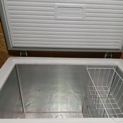 Congelador horizontal Mademsa en buen estado - miniatura 2