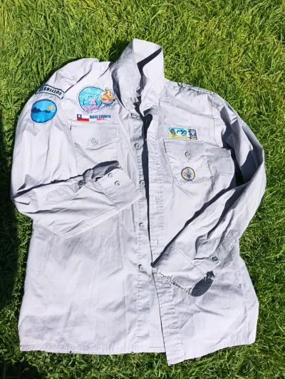 Camisa Scout Gris con Parches - miniatura 1