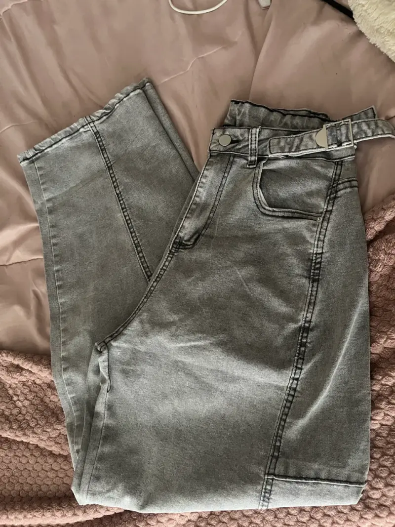 Jeans baggy gris con cintura ajustable nuevos - 5