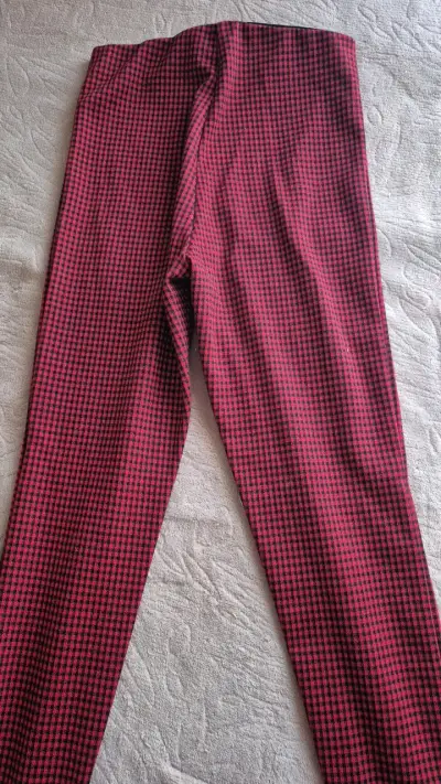 Pantalones a cuadros rojos y negros talla XS - miniatura 3