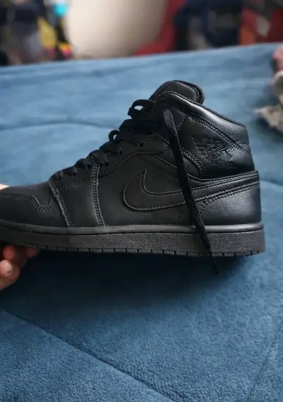 Zapatillas deportivas negras Nike Air Jordan - miniatura 1