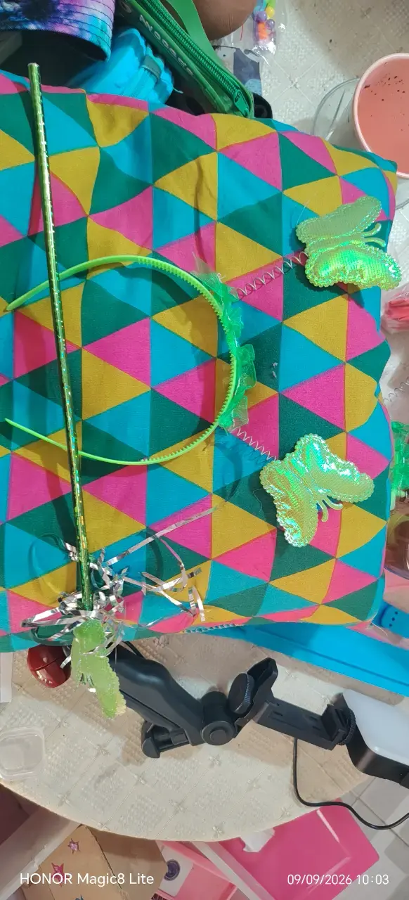 Set de Disfraz de Mariposa Verde para Niñas - 2