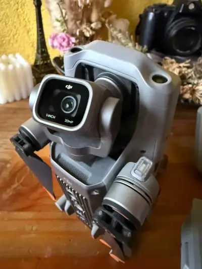 Drone DJI con cámara 20MP y accesorios - miniatura 3