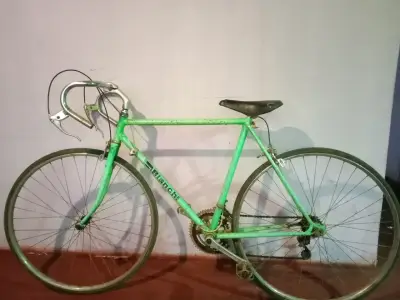 Bicicleta de carretera Bianchi verde vintage - miniatura 1