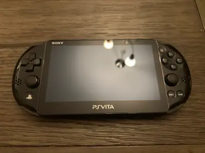 Consola portátil Sony PS Vita en buen estado - miniatura 1