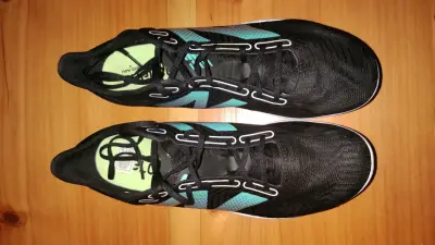 Zapatillas de Atletismo New Balance MD500 V6 Negras - miniatura 1