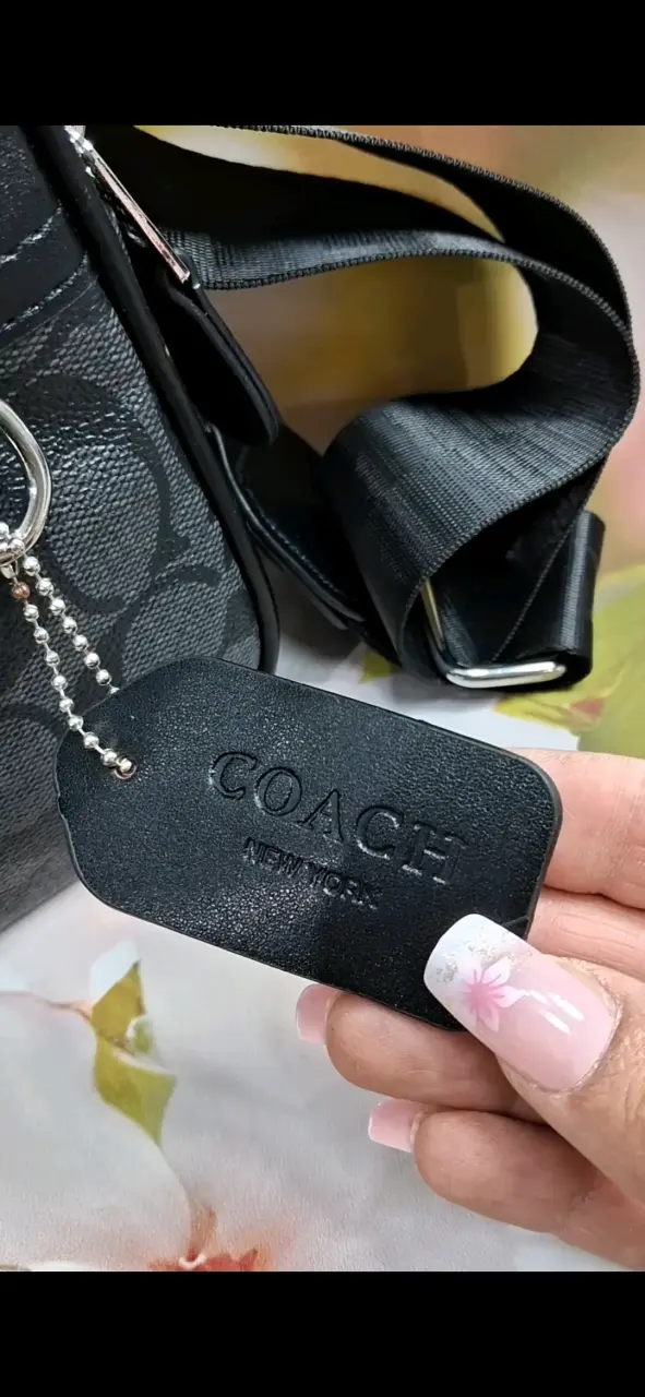Crossbody Coach negro con logo - 3