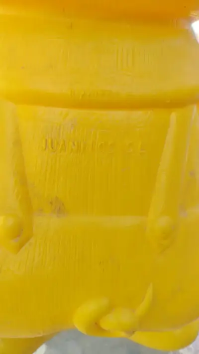 Figura decorativa de cerdito amarillo vintage - miniatura 2