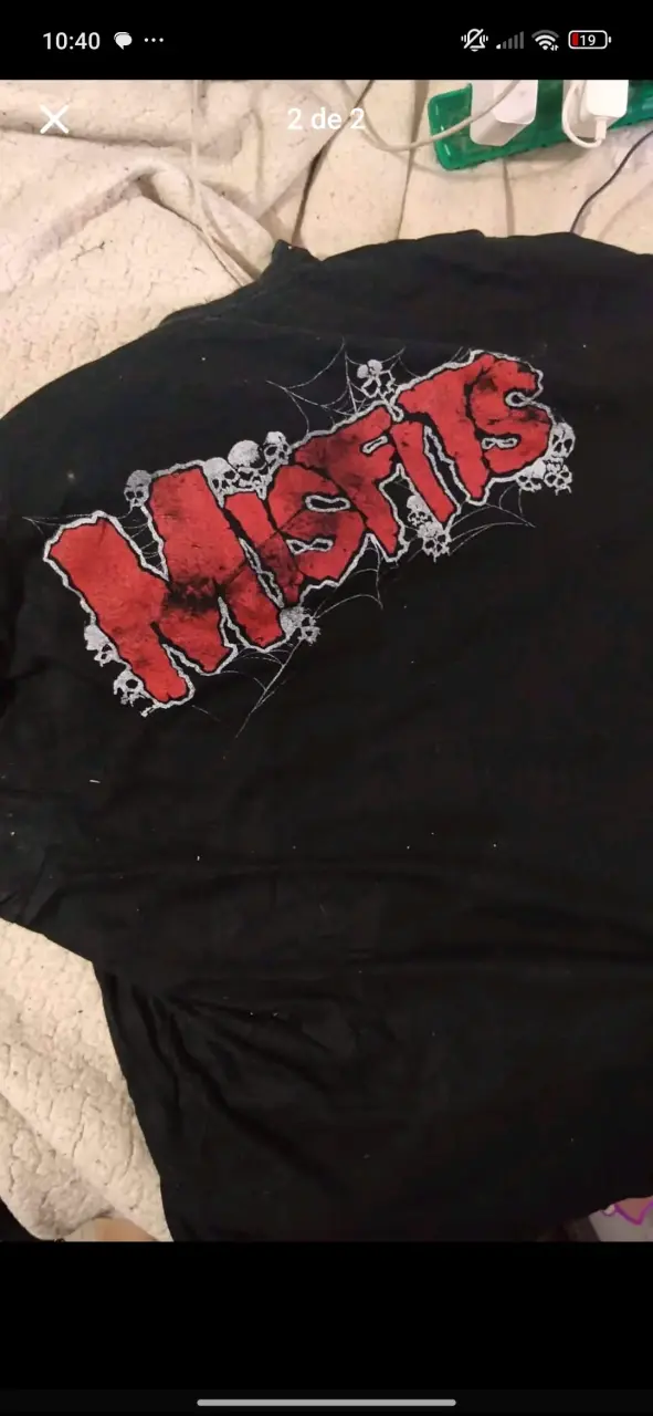 Polera Negra Misfits con Diseño de Calavera - 2