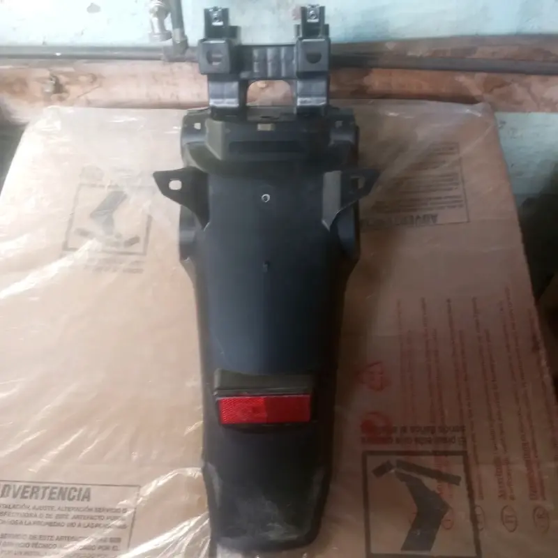 Guardabarros trasero de motocicleta honda cb1 125 - 2