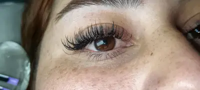 Extensiones de Pestañas Studio Yisslyn - miniatura 2