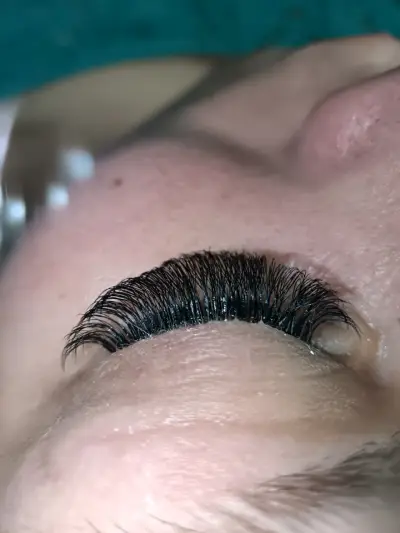 Extensiones de Pestañas Studio Yisslyn - miniatura 4