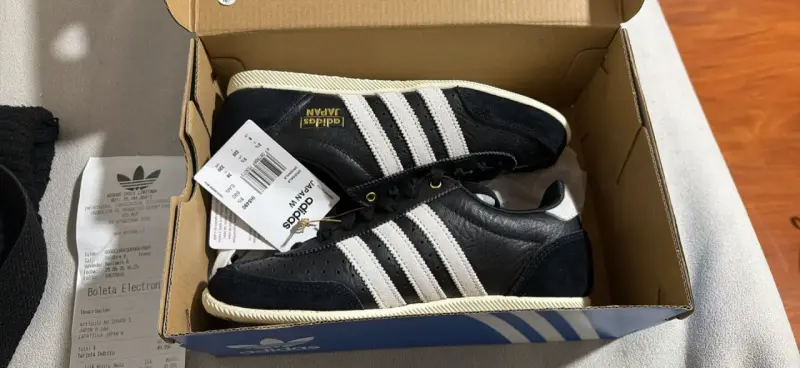 Zapatillas Adidas Japan W negras y blancas - 1
