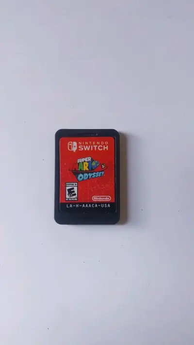 Cartucho de juego Super Mario Odyssey para Nintendo Switch - miniatura 1