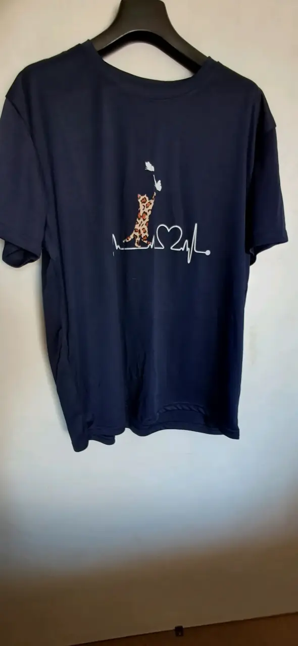Polera azul con diseño de gato Shein - 1