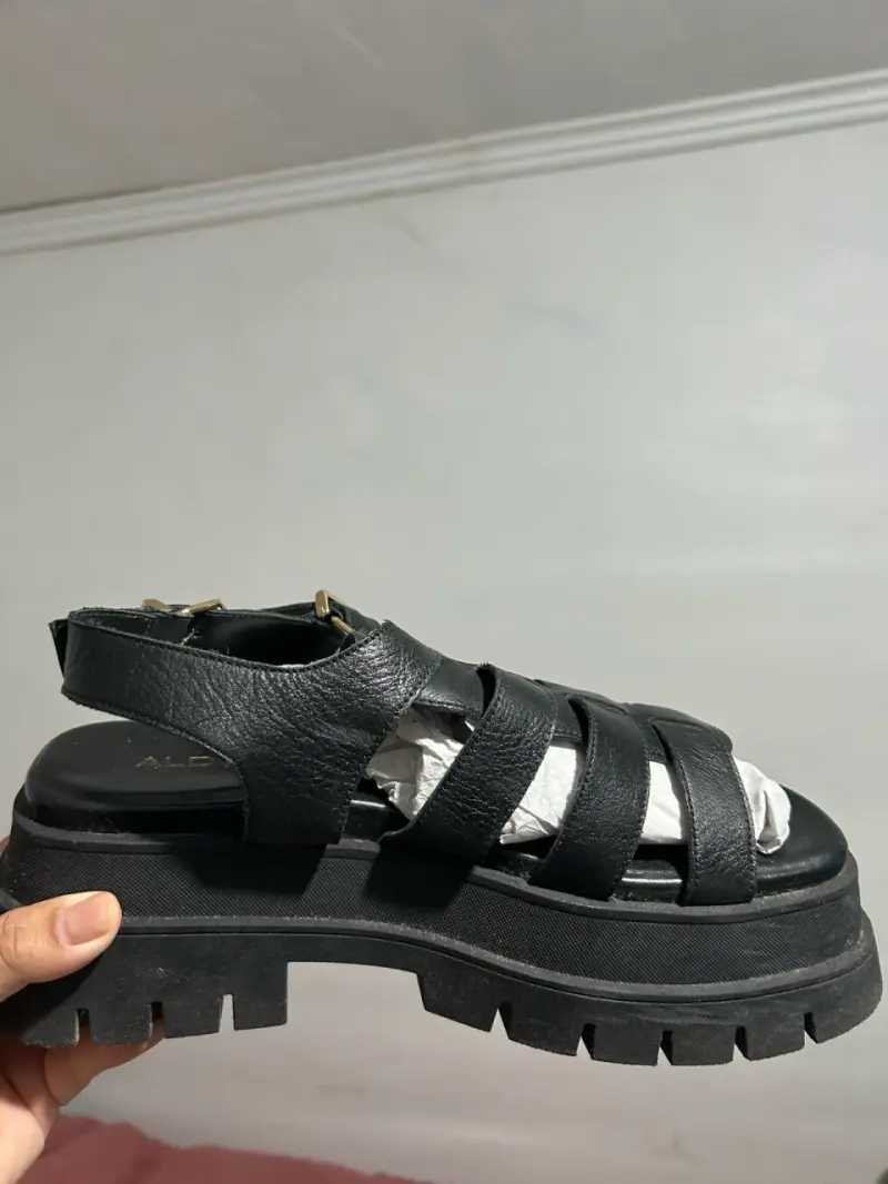 Sandalias negras de plataforma Velma - 3