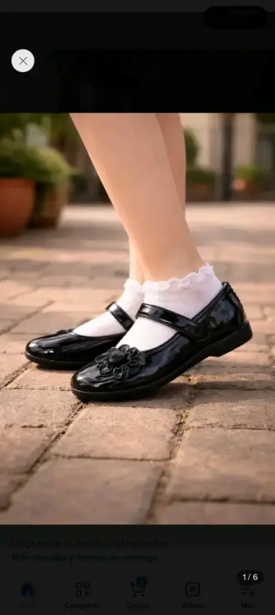 Zapatos de charol negro para niña con flor - miniatura 3