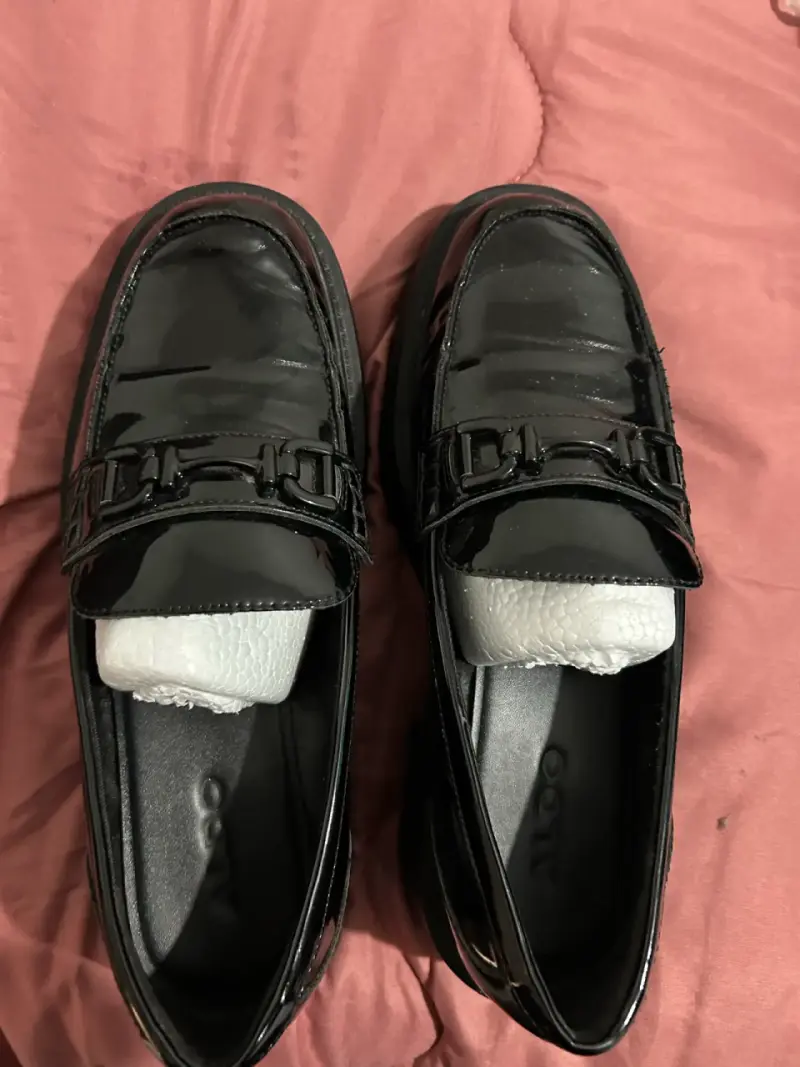 Mocasines de charol negro para mujer Aldo - 1