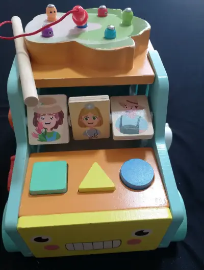 Camión de madera educativo para niños - miniatura 4