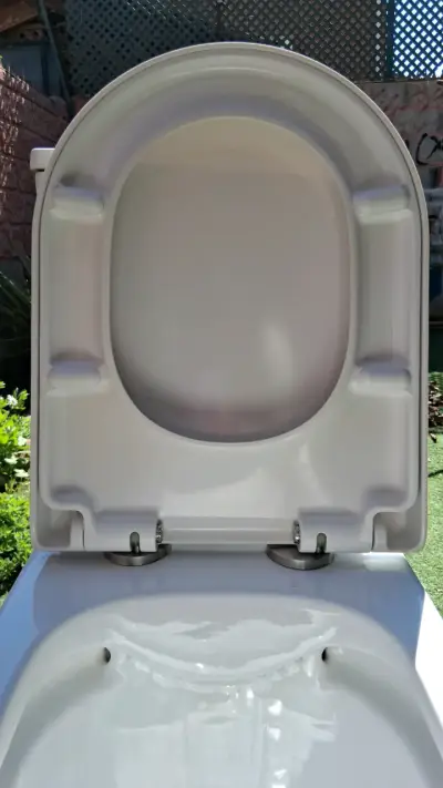 WC Stretto Movilidad Reducida en excelente estado - miniatura 4