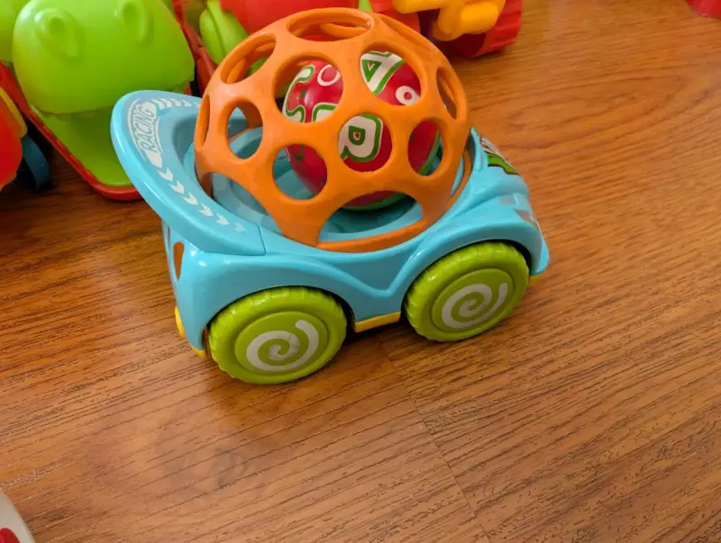 Set de autos de juguete apilables para niños - 1