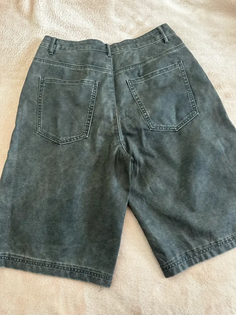 Bermudas de cuero sintético Stradivarius, vintage - 2