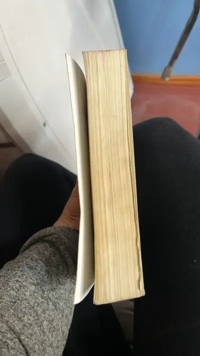 Libro Crepúsculo de Stephenie Meyer - miniatura 3