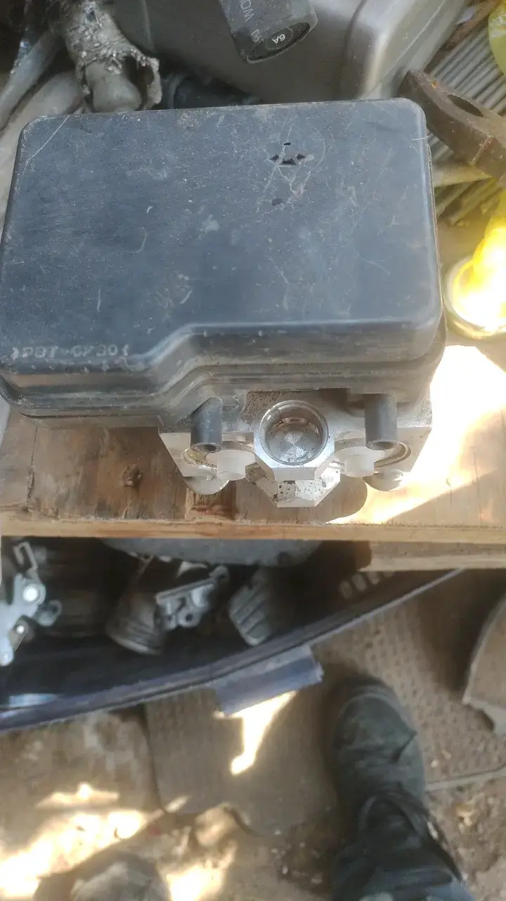 Módulo de control ABS para vehículo - 3