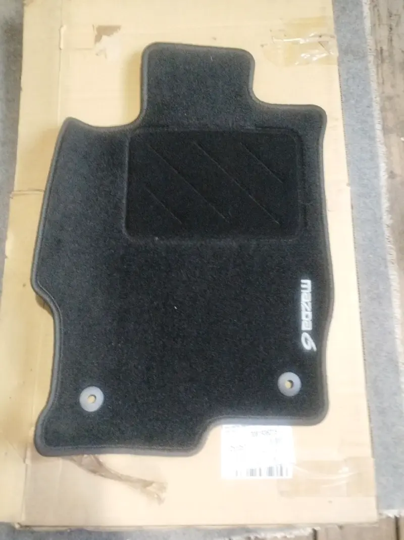Alfombras para auto Mazda 6 negras - 1