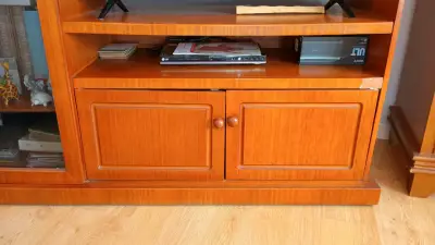 Mueble Rack de Madera con Puertas - miniatura 1