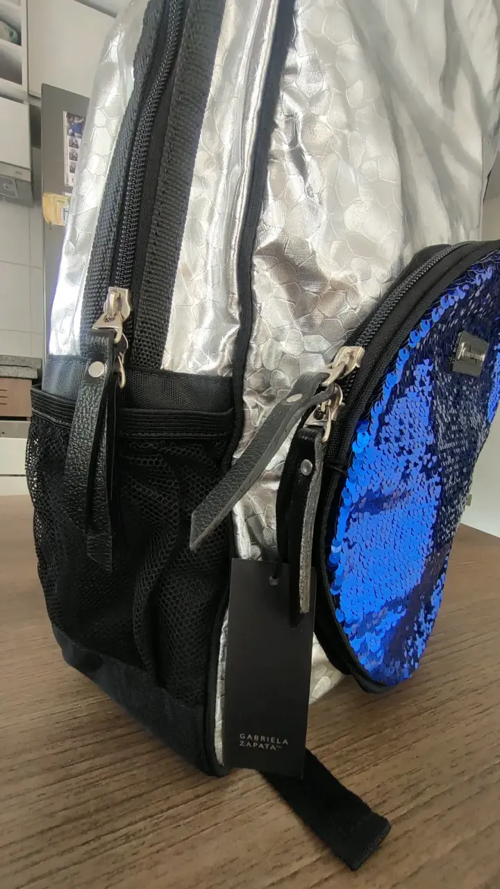Mochila Gabriela Zapata con lentejuelas azules - 5