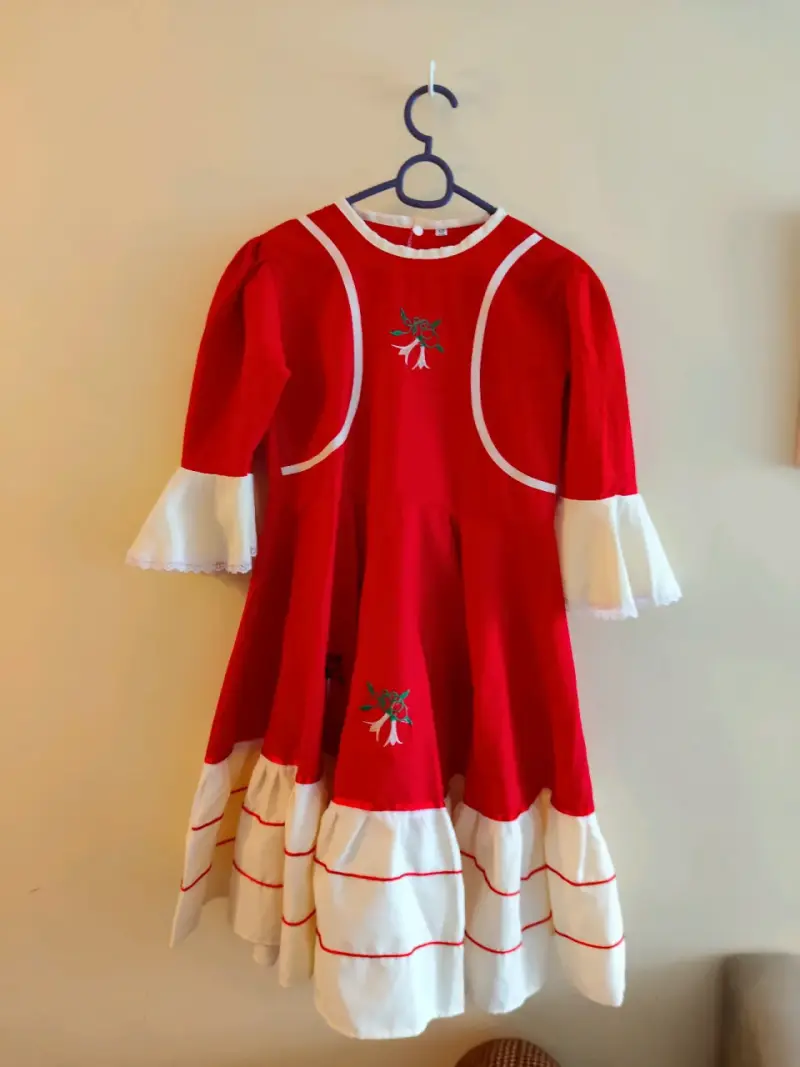 Vestido tradicional chileno rojo para niña talla 1 - 3