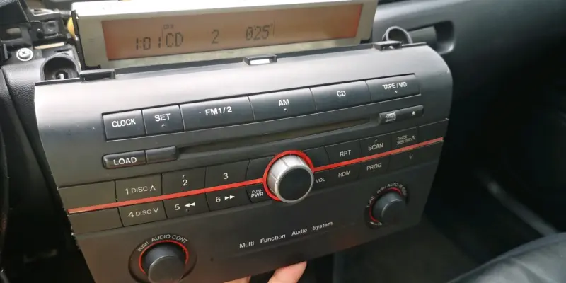 Radio de auto MAZDA 3 2004-2009 - 3