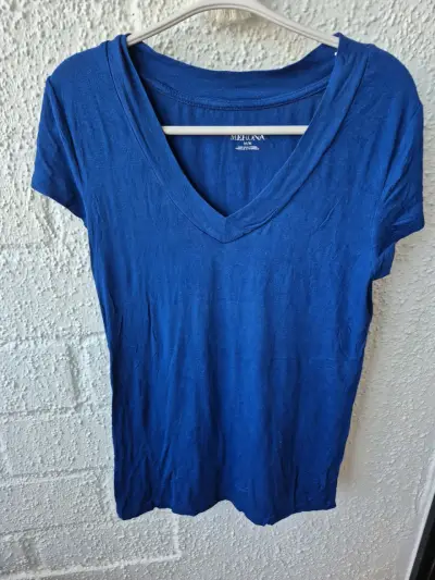 Lote de 25 poleras variadas para mujer - miniatura 2