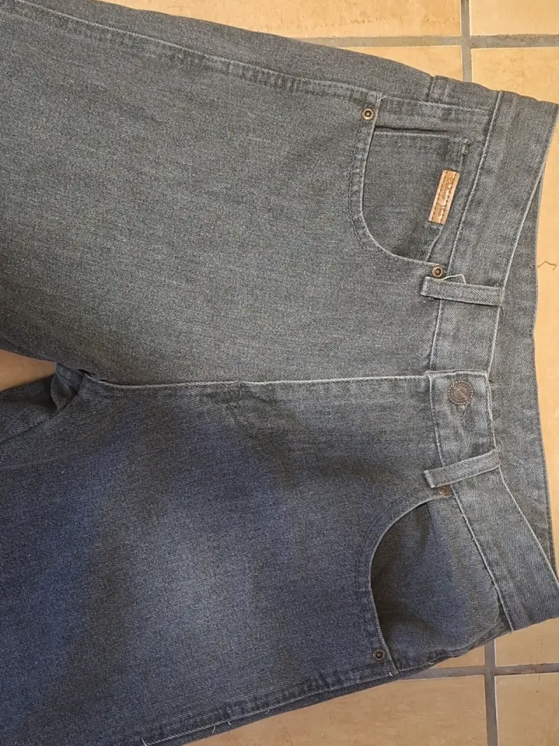 Jeans de mezclilla gris - 4