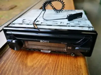 Radio auto Sony CDX-G1200U con Extra Bass - miniatura 5
