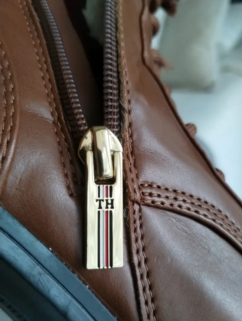 Botines de cuero marrón Tommy Hilfiger con tacón alto - 2