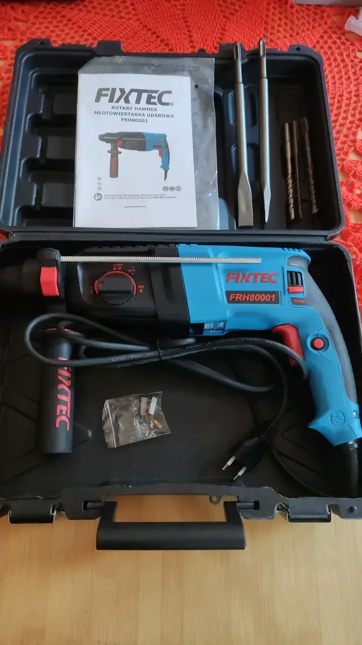 Martillo Rotativo Fixtec con Accesorios