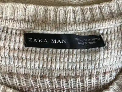 Suéter de lana beige con diseño étnico Zara Man - miniatura 3