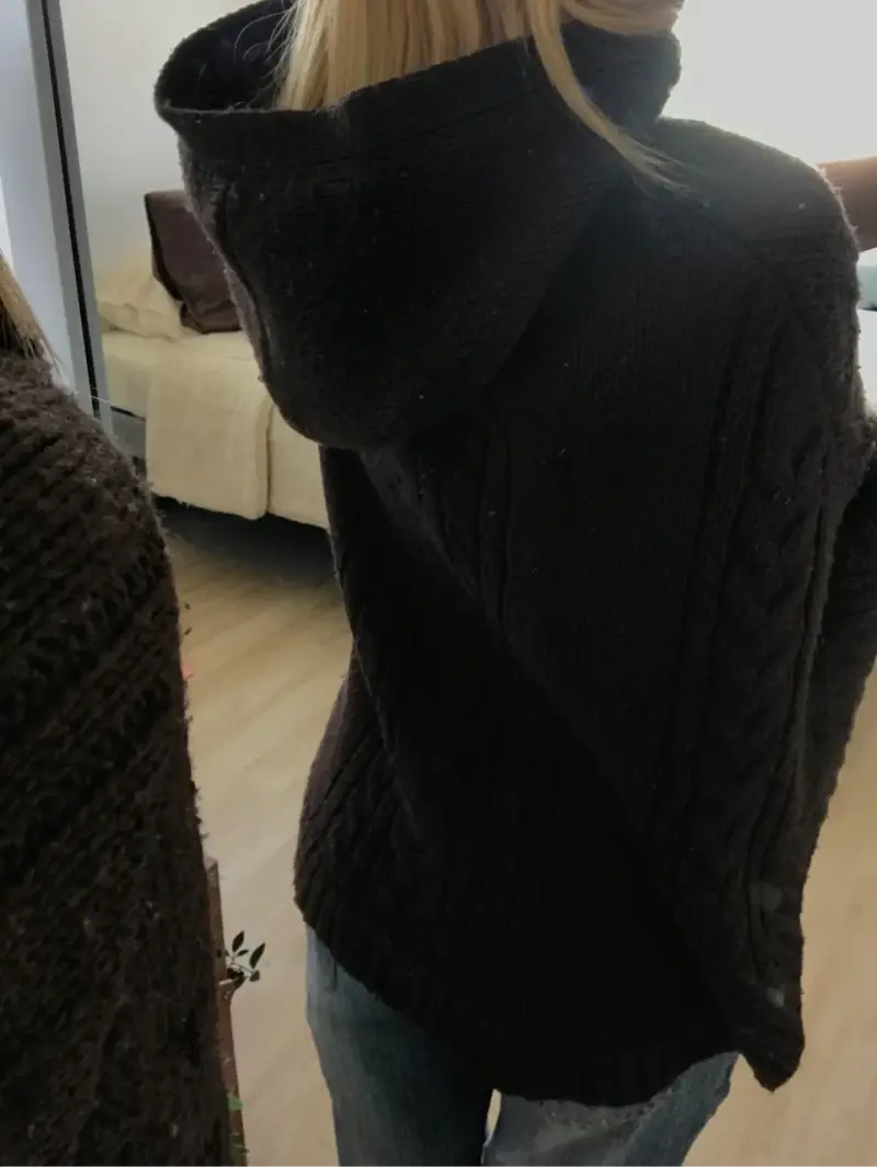 Poncho de lana marrón con capucha Newport - 2