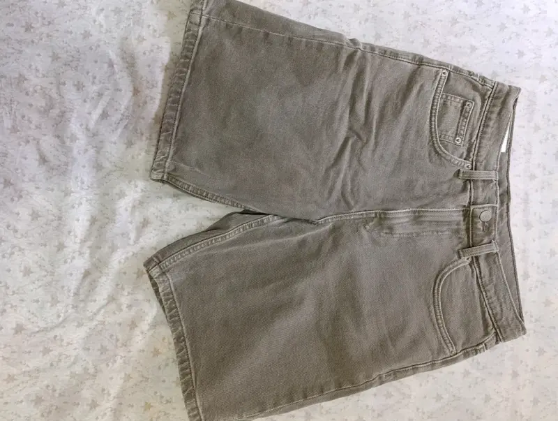 Shorts de mezclilla verdes Zara