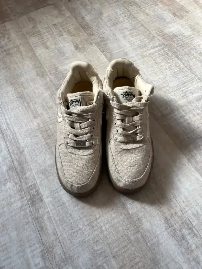 Zapatillas Nike Air Force 1 Stussy Beige - miniatura 1