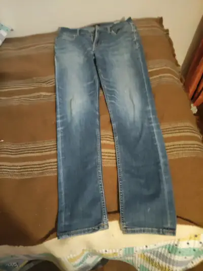 Lote de Jeans para Hombre en Buen Estado - miniatura 2