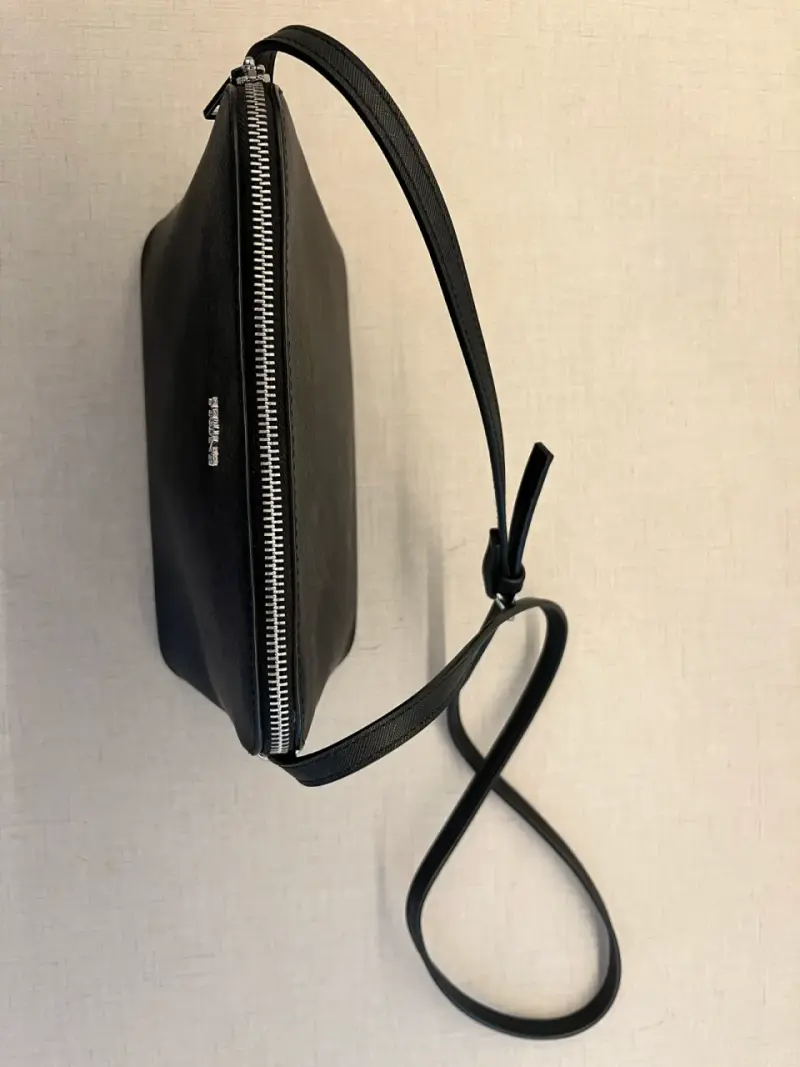 Cartera negra de cuero ecológico Prüne - 3