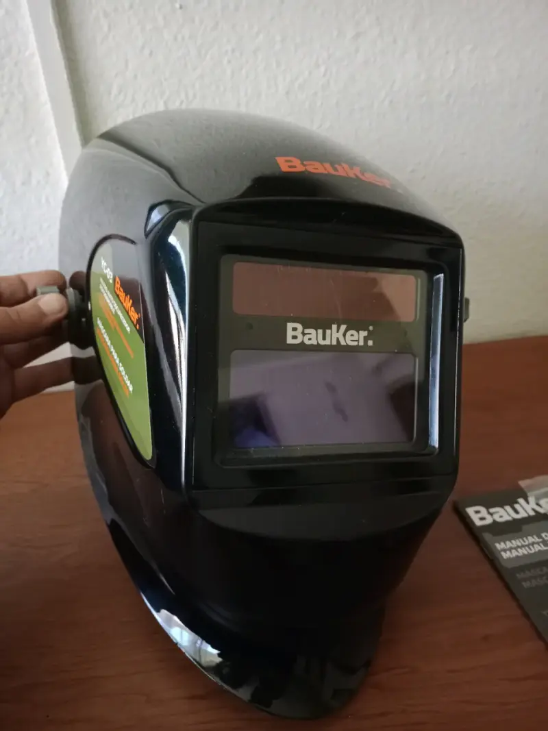Máscara de soldar automática Bauker YC-03 - 3