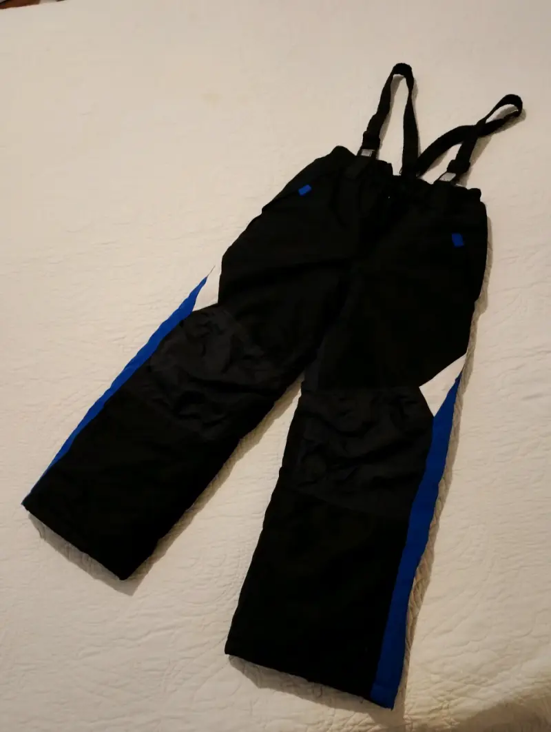 Pantalones de nieve para niño con tirantes