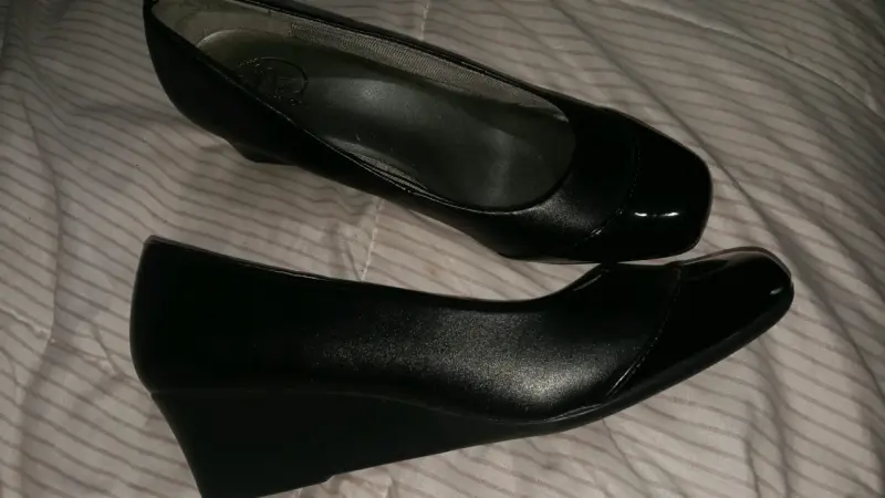 Zapatos de tacón bajo negros elegantes - 2