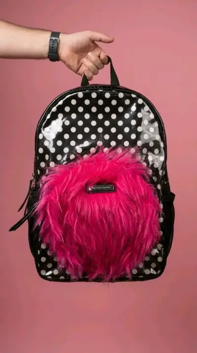 Mochila exclusiva diseñadora Gabriela Zapata - miniatura 1